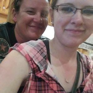 Meet your Posher, Angie